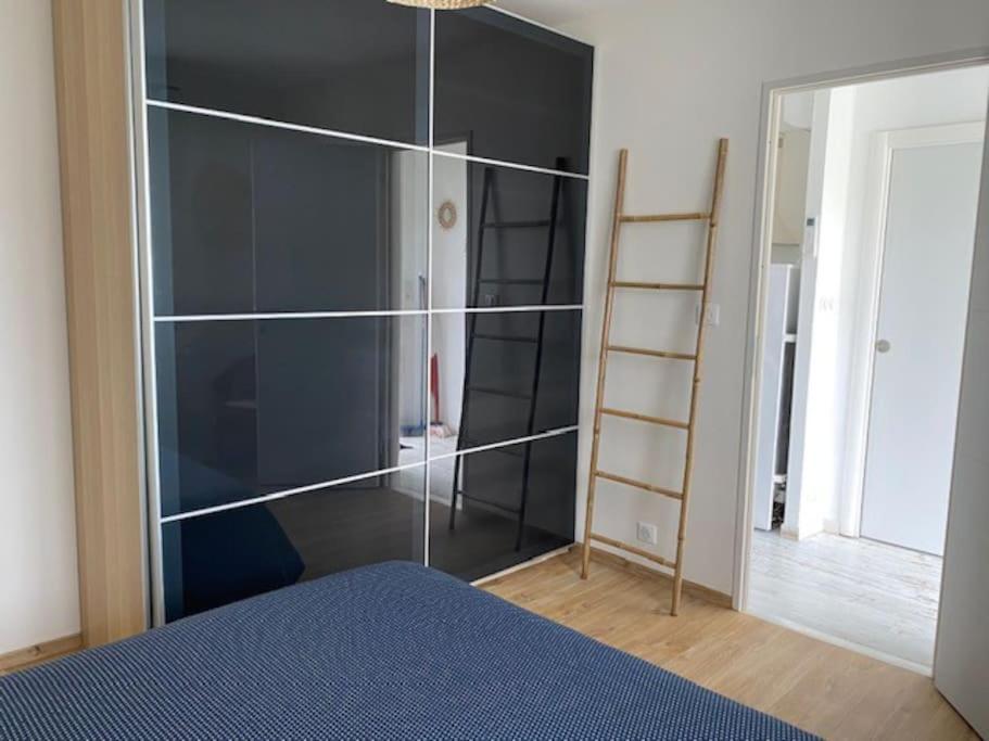Appartement 2 Pieces, 1 Chambre, Terrasse Гужан-Местрас Екстериор снимка